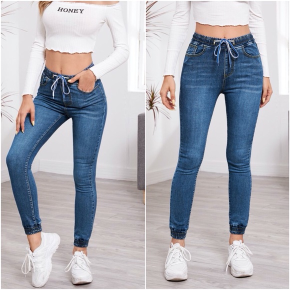 Medium Wash Blue Pocket Skinny Denim Jeans - Picture 3 of 3